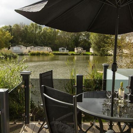 Mallard Lake เซาธ์เซอร์นีย์ ภายนอก รูปภาพ